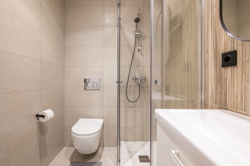 Compact Shower with Shelving